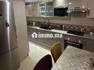 Superbe appartement à vendre à Moujahidine. Superficie 84 m². Bien meublé - Appartement à vendre - Tanger