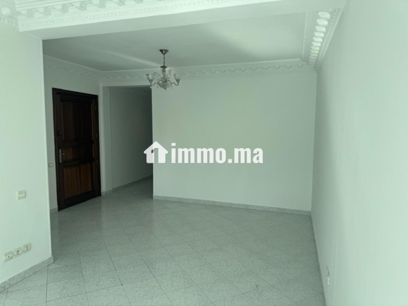 Appartement à louer à Beauséjour en face du CAF & CFC - Location Immobilier - Casablanca - photo 8
