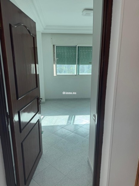 Appartement à louer à Beauséjour en face du CAF & CFC - Location Immobilier - Casablanca - photo 4