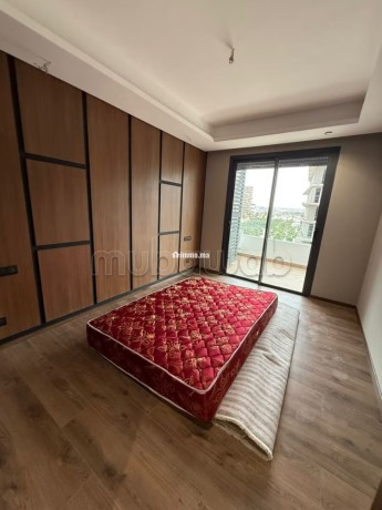 studio-meuble-de-luxe-a-vendre-a-cfc-big-5