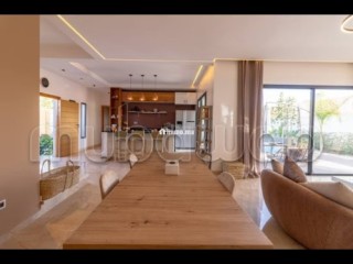 Villa d’exception en location / vente avec piscine et salle de cinéma - Villa à louer - Marrakech