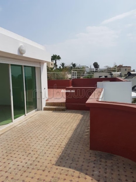 Trés belle villa pour location a Harhoura - Location Immobilier - Harhoura - photo 7