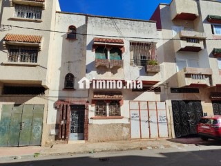 Maison R1 trés bien ensoleillée à Hay ghazalli. Surface de 123 m². - Maison à vendre - Temara