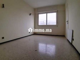 Appartement Vide Rabat Hassan Balcon - Appartement à louer - Rabat