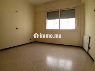 Appartement Vide Rabat Hassan Balcon - Appartement à louer - Rabat