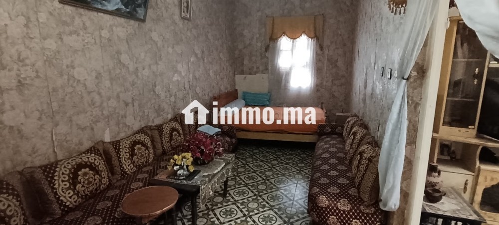 Très beau riad à vendre à Médina. 2 pièces. Salon Marocain et antenne parabolique - Vente Immobilier - Tanger - photo 3
