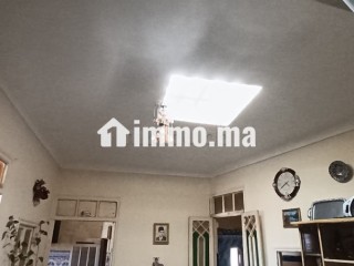 Très beau riad à vendre à Médina. 2 pièces. Salon Marocain et antenne parabolique - Villa à vendre - Tanger