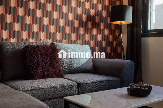 appartement-colore-de-1-chambre-et-salon-parking-big-15