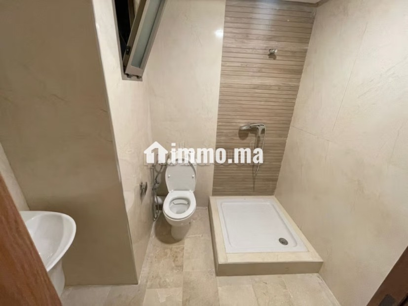 Bel appartement en location en Hassan Centre Ville. 1 Pièce. Bien meublé - Location Immobilier - Rabat - photo 8