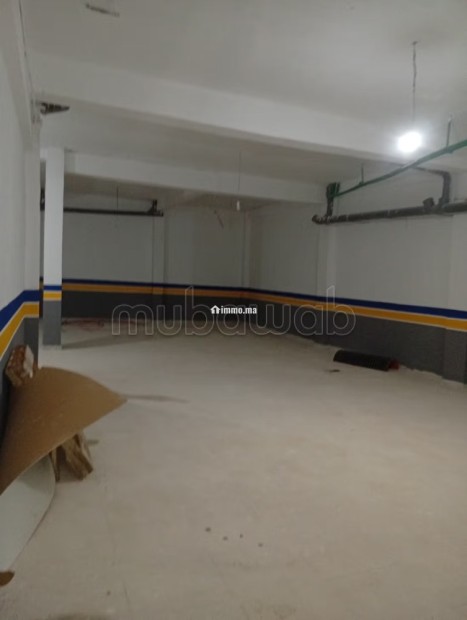 Vend appartement à Al bassatine. 3 chambres agréables. Parking et ascenseur - Vente Immobilier - Meknes - photo 2