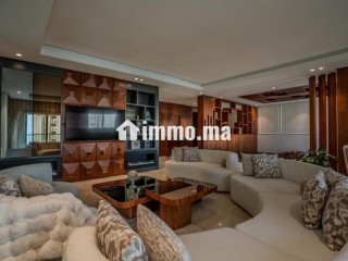 Luxueux appartement de 260m en plein centre ville - Appartement à vendre - Tetouan