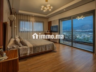 Luxueux appartement de 260m en plein centre ville - Appartement à vendre - Tetouan