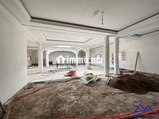 Riad d’Exception à Rénover – Titré – - Villa à vendre - Autre