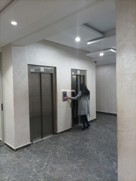 Bureau à louer en plein centre ville - Location Immobilier - Kenitra - photo 2
