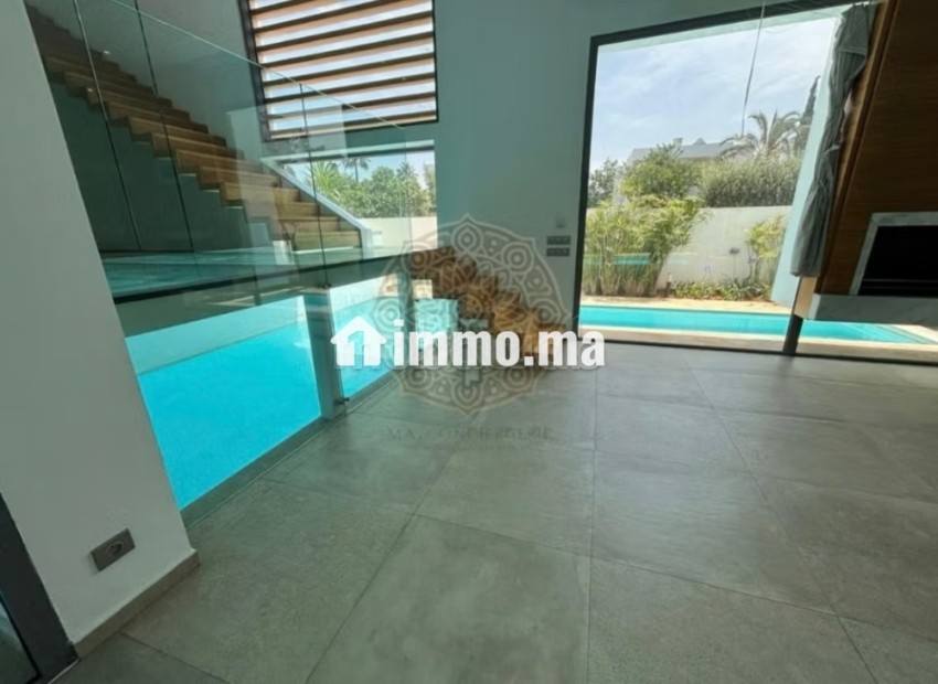 Location villa de luxe à Californie.
Superficie 550 m².
Jardin et terrasse - Location Immobilier - Casablanca - photo 3