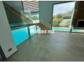 Location villa de luxe à Californie.
Superficie 550 m².
Jardin et terrasse - miniature 3