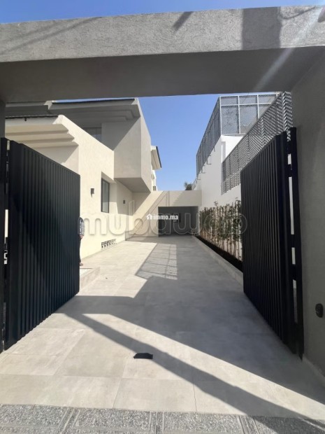 Location de bureaux à El Manar El Hank. Superficie 500 m² - Location Immobilier - Casablanca - photo 1