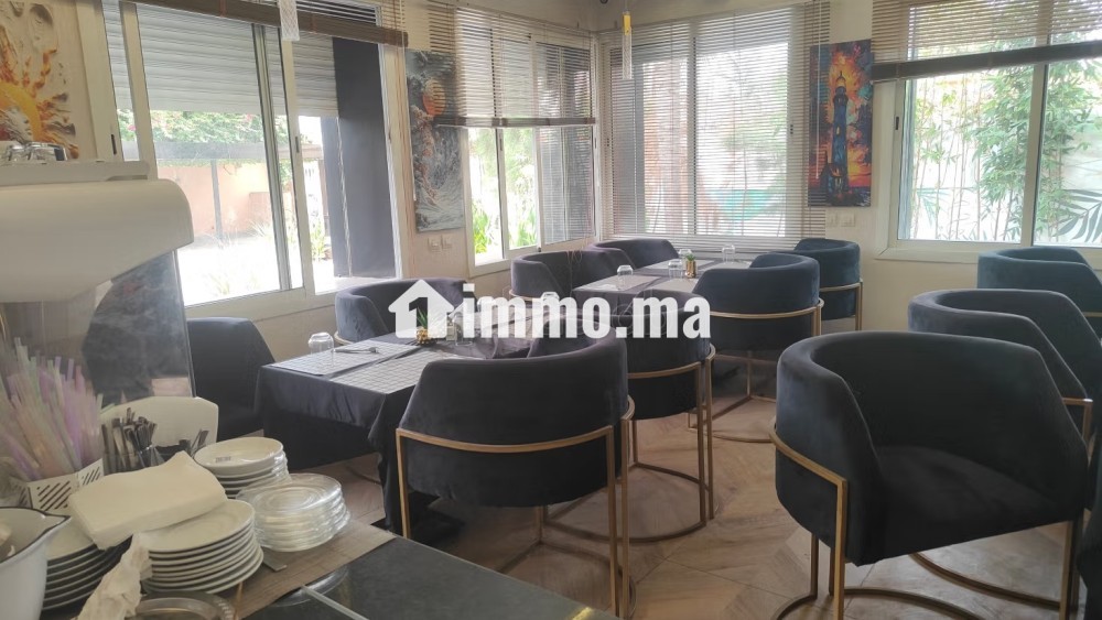 Villa commercial à Oasis. Superficie 700 m² - Location Immobilier - Casablanca - photo 5
