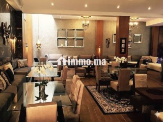 Villa commercial à Oasis. Superficie 700 m² - Villa à louer - Casablanca