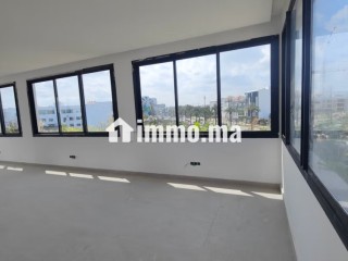 Bureaux en location à Oasis. Surface totale 64 m² - Bureau à louer - Casablanca