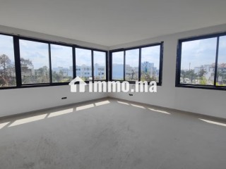 Bureaux en location à Oasis. Surface totale 64 m² - Bureau à louer - Casablanca