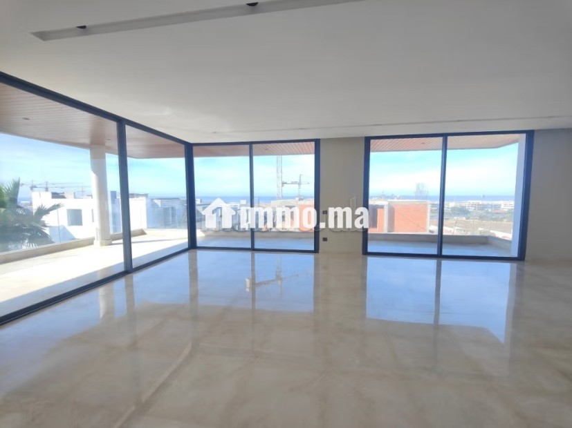 Appartement à louer à Ain Diab. Surface de 185 m² - Location Immobilier - Casablanca - photo 2