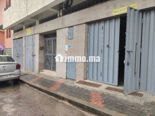 Dépôt pour stockage en location à Belvédère. Surface totale 515 m² - Appartement à vendre - Casablanca