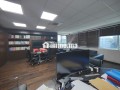 Bureau a vendre bd Ghandi - miniature 3