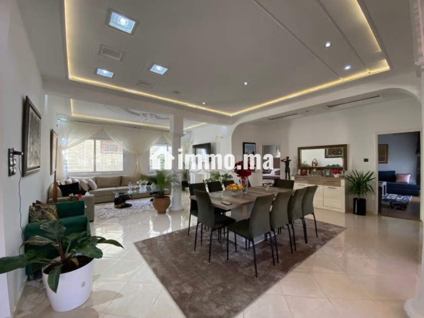 Appartements à louer en Centre. 3 belles chambres. Système de parabole et salon marocain - Vente Immobilier - Fes - photo 1