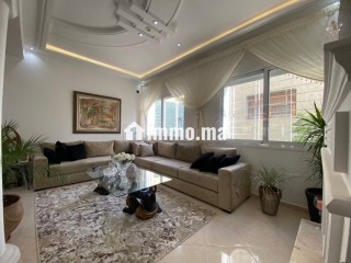 Appartements à louer en Centre. 3 belles chambres. Système de parabole et salon marocain - Appartement à vendre - Fes
