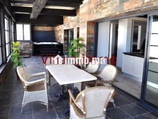 Appartement luxueux avec vue sur mer, plein centre - Appartement à vendre - Tanger