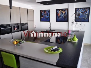 Appartement luxueux avec vue sur mer, plein centre - Appartement à vendre - Tanger