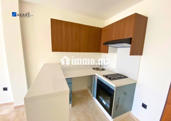 studio-vide-a-louer-a-quartier-bourgogne-big-0