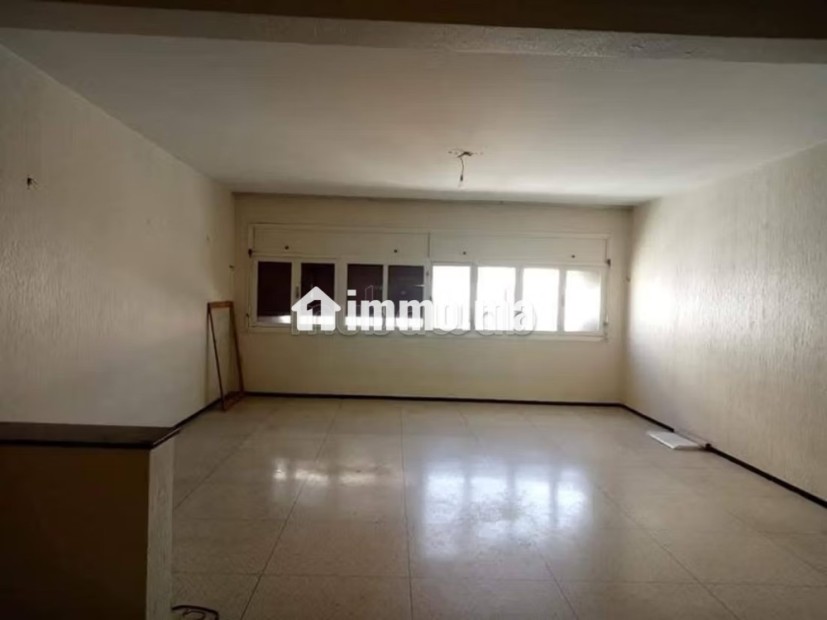 Appartement 110m² Zoubir Oulfa 4000 Dh - Location Immobilier - Casablanca - photo 1