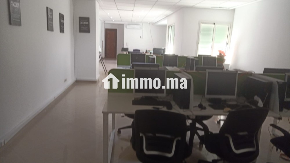Plateau plein centre hamria - Location Immobilier - Meknes - photo 1