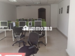 Plateau plein centre hamria - Bureau à louer - Meknes