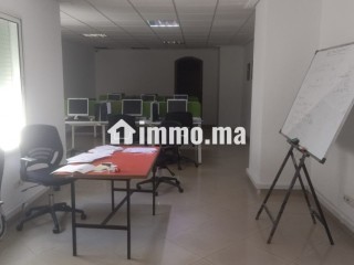 Plateau plein centre hamria - Bureau à louer - Meknes