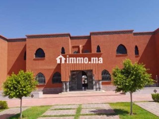 Riad sur 4 hectares titrés à vendre - Villa à vendre - Marrakech