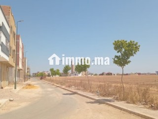Terrain r2 100 m² commercial hay rIyad toulal - Terrain à vendre - Meknes