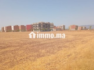 Terrain r2 100 m² commercial hay rIyad toulal - Terrain à vendre - Meknes