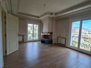 Villa dans un cartier de luxe a Tanger - Villa à vendre - Tanger