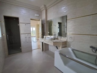 Villa dans un cartier de luxe a Tanger - Villa à vendre - Tanger