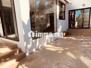 Villa de haut standing à louer - Villa à louer - Casablanca