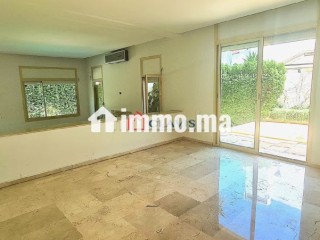 Villa avec piscine proche de l'ecole Americaine - Villa à vendre - Casablanca