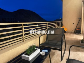 Appartement en vente à Camp Al Ghoul.
Surface de 58 m².
Meublé - Appartement à vendre - Marrakech