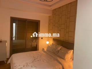 Appartement en vente à Camp Al Ghoul.
Surface de 58 m².
Meublé - Appartement à vendre - Marrakech