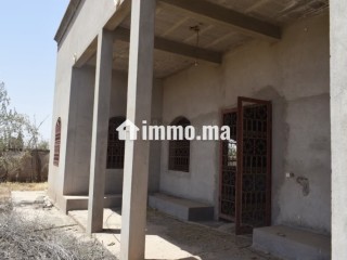 Terrain à 15 km de Marrakech, maison semi finie - Terrain à vendre - Marrakech