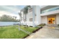 somptueuse-villa-a-vendre-a-souissi-7-chambres-agreables-piscine-climatisation-small-3