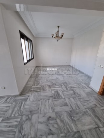 appartement-a-louer-a-les-princesses-superficie-240-m2-cheminee-et-climatisation-big-1