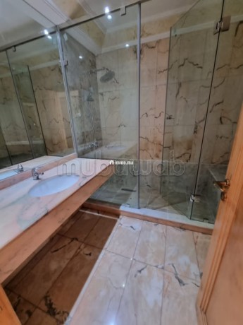 appartement-a-louer-a-les-princesses-superficie-240-m2-cheminee-et-climatisation-big-5